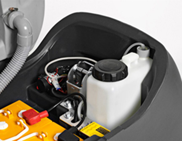 Аккумуляторная поломойка NILFISK-ADVANCE BA 651 — изображение 4