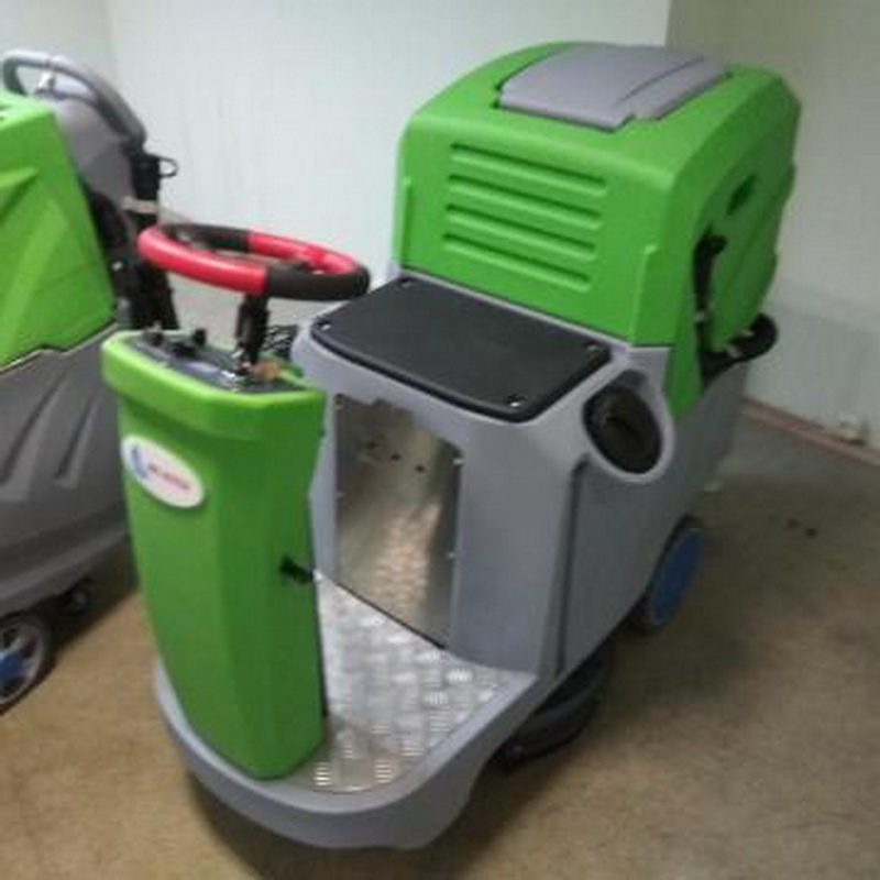 Поломоечная машина с сиденьем Mobile Cleaning МК-9555А — изображение 3